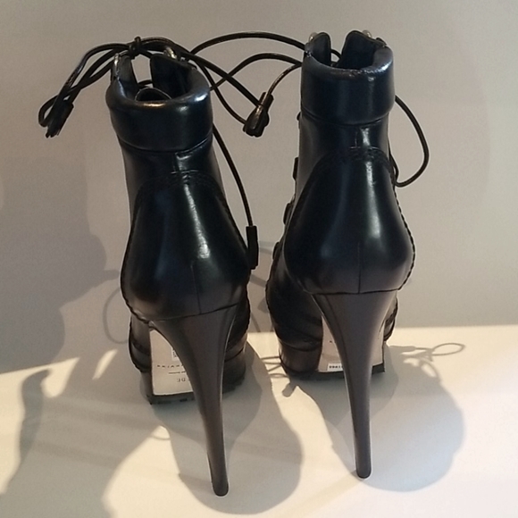 Brian Atwood NIB Platform Boots Black Lug Sole 36 - Picture 6 of 8